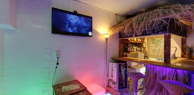 ビーチトリップ - 飲食業