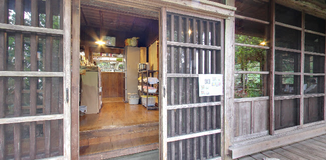 Opinii despre 沖縄そばの店 しむじょう în 那覇市 - 飲食業