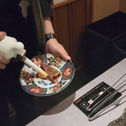 Comentarii opinii despre 焼肉会席 舌牛 銀座店
