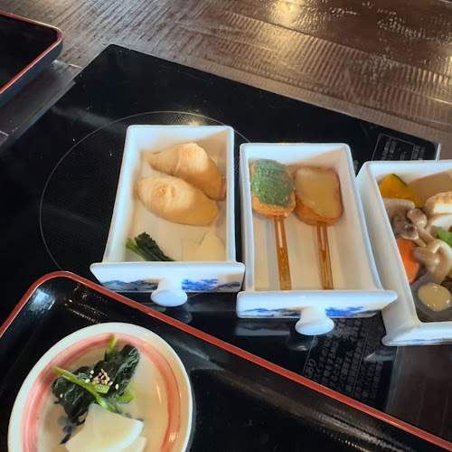 Opinii despre そば繁／手打ち蕎麦 繁 în 和泉市 - 飲食業