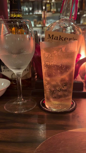 Opinii despre タトゥーラ în 名古屋市 - 飲食業