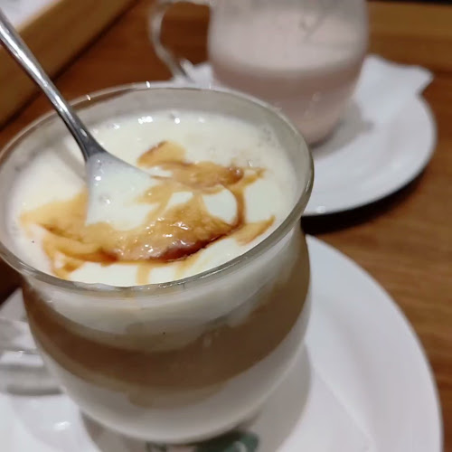 Opinii despre 珈琲館ココネ上野御徒町店 în 台東区 - 飲食業