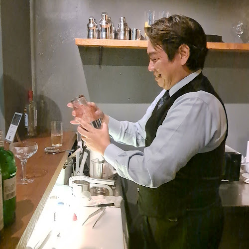 Opinii despre BAR PEAT în 大阪市 - 飲食業