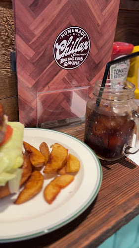 Opinii despre Chillax Burgers＆Wine în 豊島区 - 飲食業