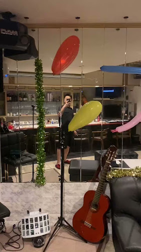 すまいるカラオケ喫茶店