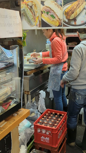 Comentarii opinii despre 築地 魚政 Tsukiji Fish Burger MASA