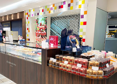 ピエール・エルメ・パリ 大丸神戸店