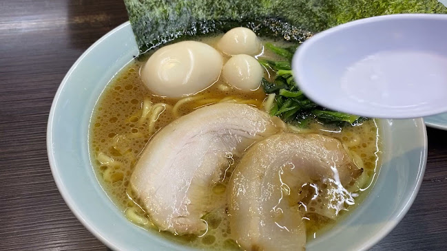 横浜家系ラーメン厚木インター魂心家 - 厚木市