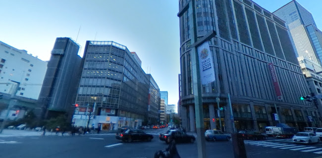 Opinii despre スターバックス コーヒー 日本橋スルガビル店 în 中央区 - 飲食業