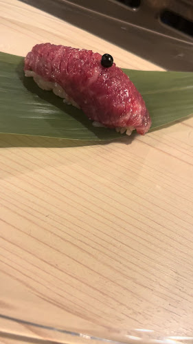 焼肉割烹 たか松 - 飲食業