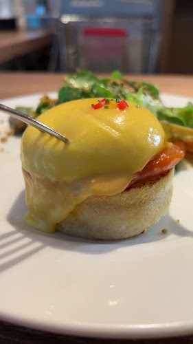 Opinii despre サラベス 東京店 în 千代田区 - 飲食業