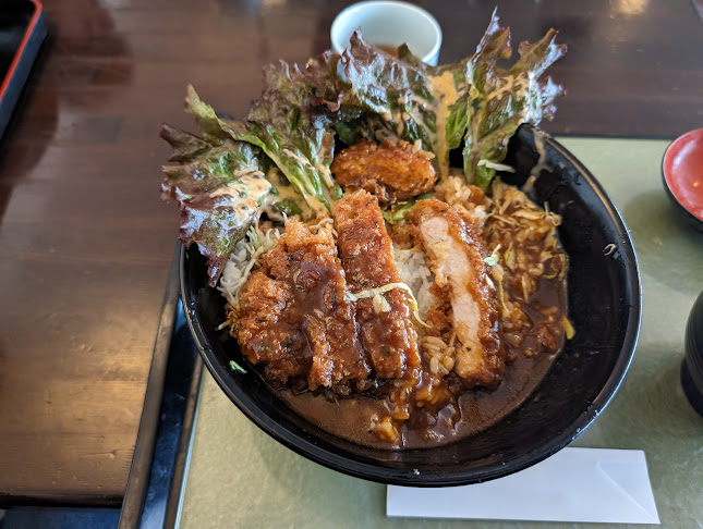 〒684-0052 鳥取県境港市麦垣町３３２３−１１