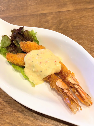 洋風酒場エメアーク