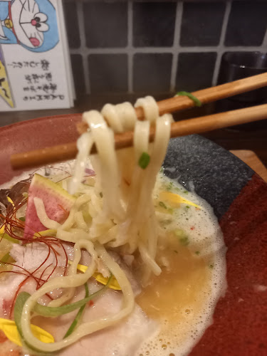 Comentarii opinii despre 海老そばとwine PARMI