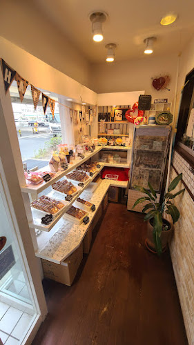 〒595-0032 大阪府泉大津市穴田７６−７