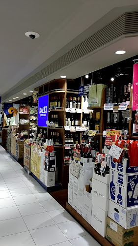 Opinii despre カルディコーヒーファーム 京阪モール店 în 大阪市 - 飲食業