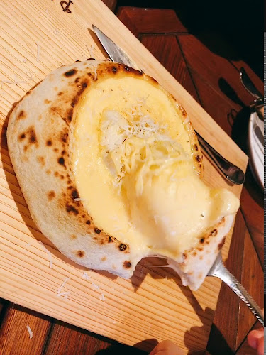 オステリア アル・ポンテ - 飲食業