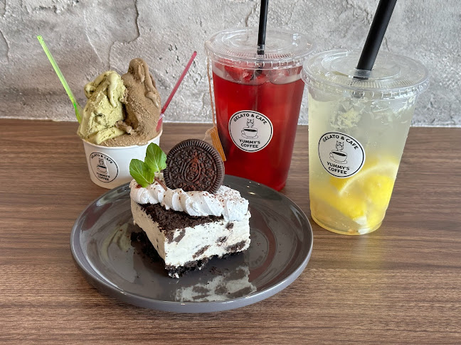 Comentarii opinii despre GELATO & CAFE YUMMY'S COFFEE