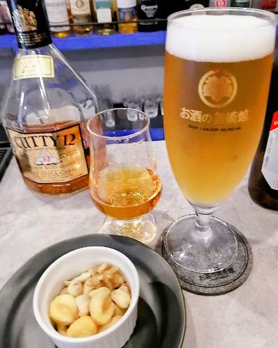 Opinii despre お酒の美術館 京急蒲田駅前店 în 大田区 - 飲食業