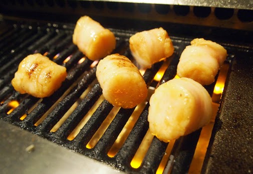 〒900-0032 沖縄県那覇市松山２丁目４−１５