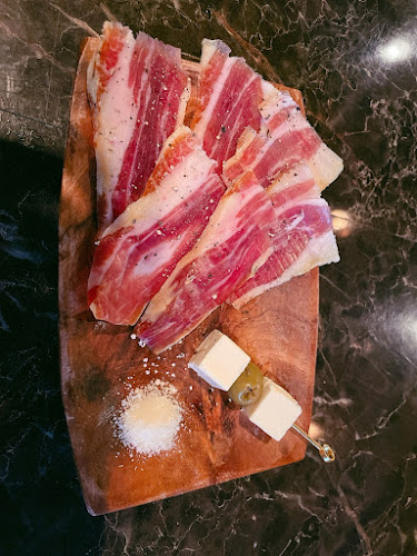 〒666-0016 兵庫県川西市中央町３−３