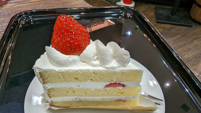 〒792-0007 愛媛県新居浜市前田町８−８