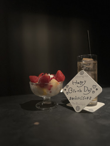 Comentarii opinii despre 新橋シーシャカフェ＆ラウンジ ザ ブティック（Shisha Cafe＆Lounge The Boutique）