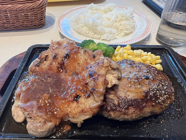 Comentarii opinii despre ジョイフル宜野湾ｺﾝﾍﾞﾝｼｮﾝｼﾃｨ店