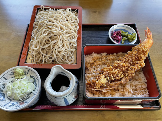 〒312-0052 茨城県ひたちなか市東石川２４３３−４５