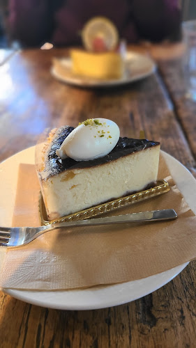 〒330-0856 埼玉県さいたま市大宮区三橋１丁目１３３１