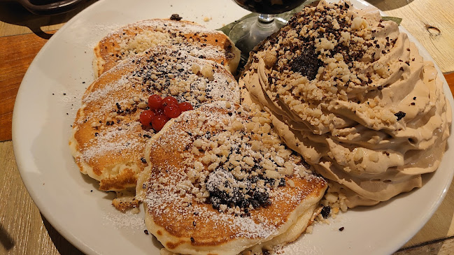 コナズ珈琲成城 - 調布市