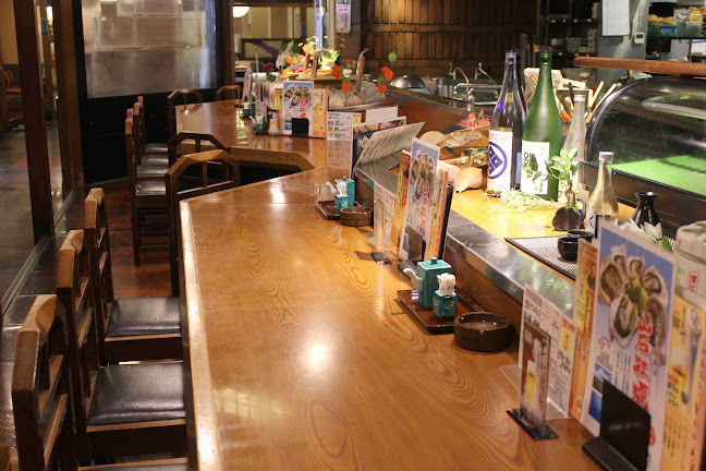 Comentarii opinii despre 海鮮ろばた 壱勢 新潟店