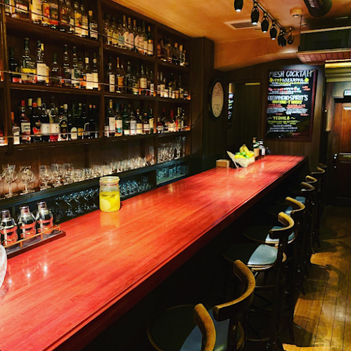 BAR HERMIT EAST （バーハーミットイースト）新宿東口