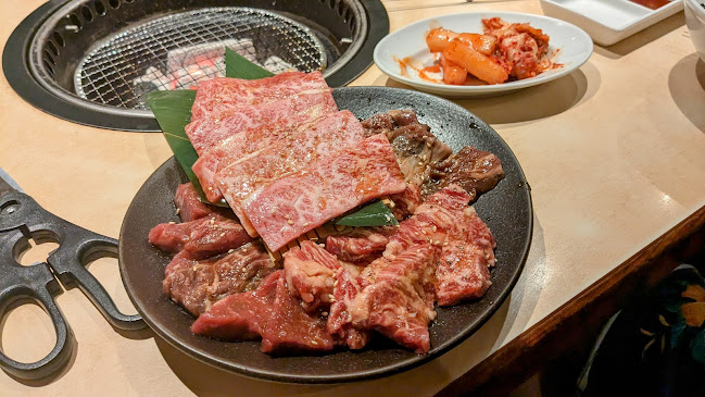 Comentarii opinii despre 牛角 八戸ゆりの木通り店