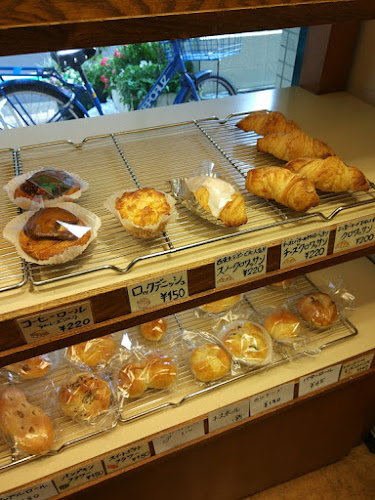 パンの家ラ・ママン - 飲食業