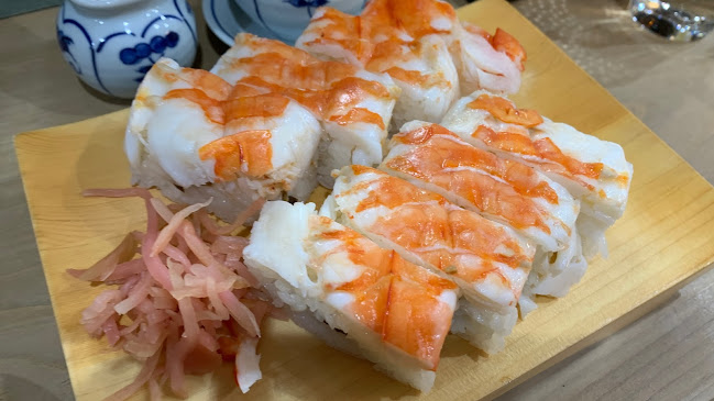 Comentarii opinii despre 巻き押鮨専門 魚勝