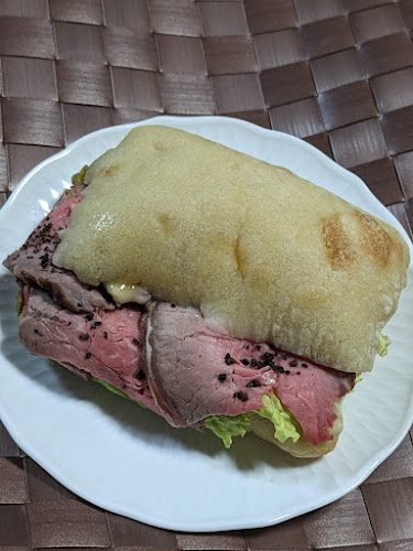 Comentarii opinii despre ブランジュリー パリの空の下