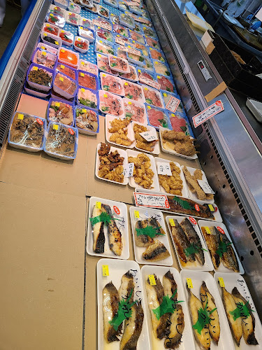 Opinii despre 土井鮮魚店 în 富山市 - 飲食業