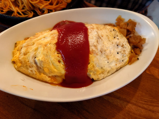 Opinii despre コーヒー&レストラン ロータ în 札幌市 - 飲食業