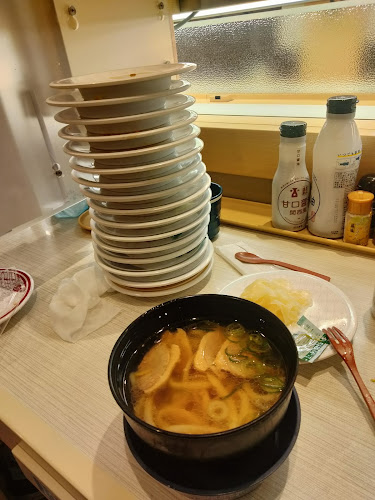 Comentarii opinii despre はま寿司 名護店