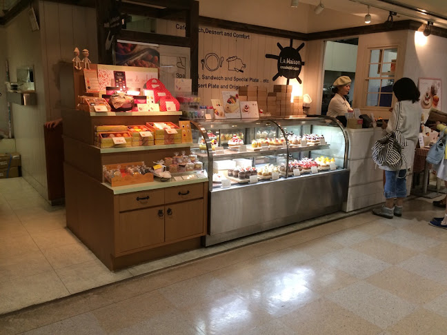 〒350-1122 埼玉県川越市脇田町１０５ アトレマルヒロ 1F