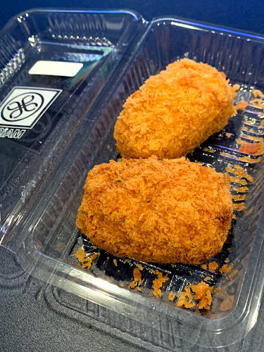 〒810-0001 福岡県福岡市中央区天神２丁目１−１