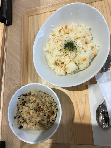 Opinii despre COZY TOWN cafe în 彦根市 - 飲食業