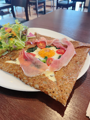 Opinii despre Café VALEUR カフェ ヴァルール în 長野市 - 飲食業