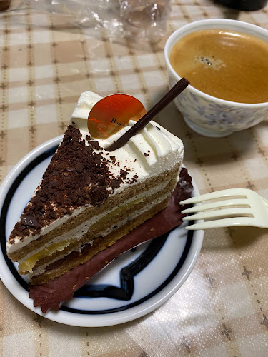 シャトレーゼ 西多田店 - 飲食業