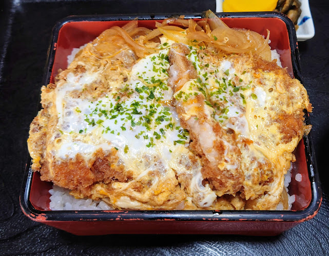 〒943-0807 新潟県上越市春日山町３丁目１２−４０ 御食事処山善