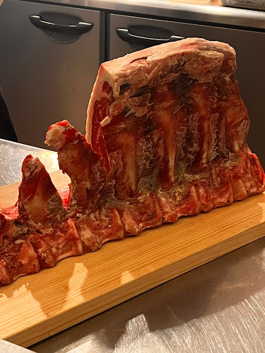 マリヨンヌ - 飲食業