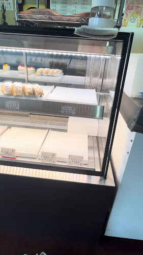 Opinii despre ファーストコンフェクト în 大阪市 - 飲食業