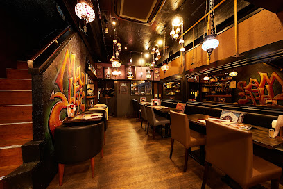 スパイス研究所MAD CHEFｓ浜松町本店