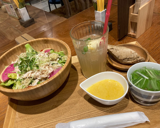 Comentarii opinii despre OrganicCafé&Sweets Keigo